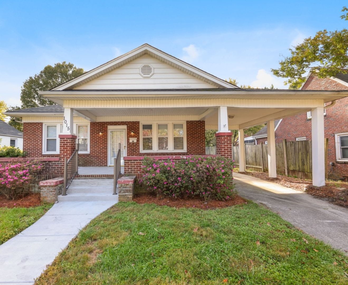 1015 S. Hawthorne Rd – photo 1