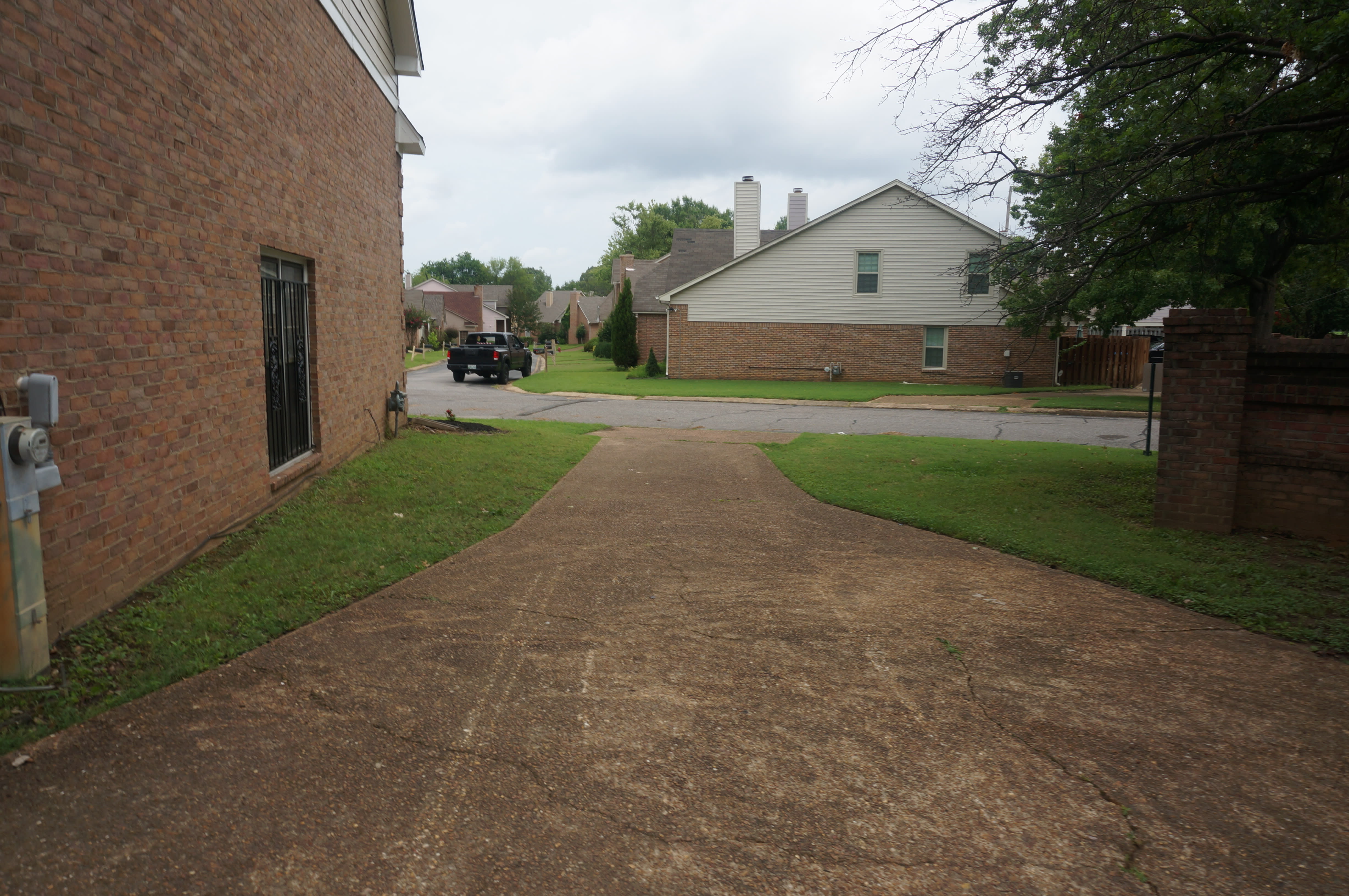 6525 Castle Creek Ln – photo 2