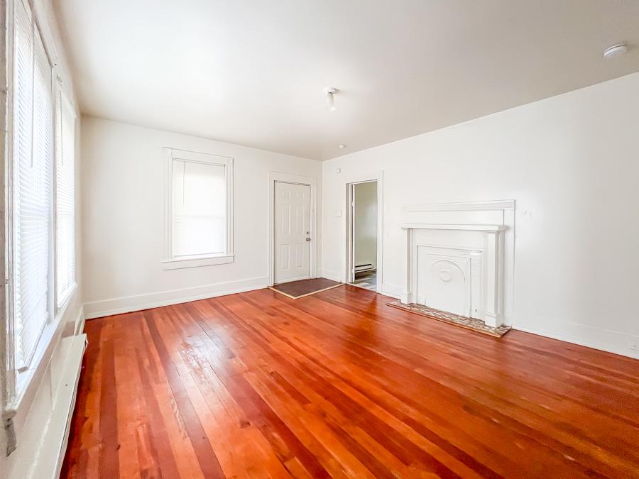 1102 Custer St – photo 5