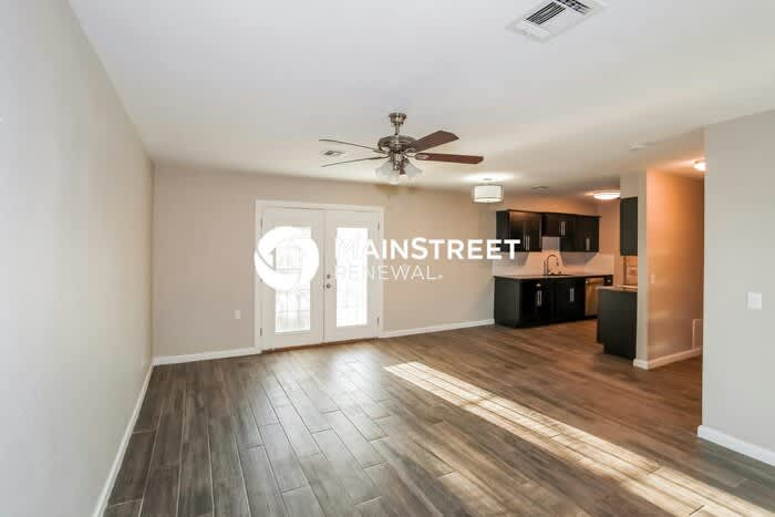 8917 South Hillcrest Drive – photo 3