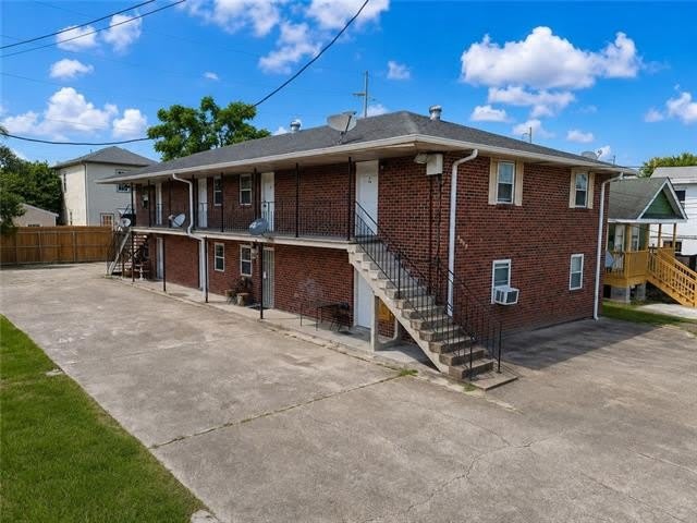 3925 TCHOUPITOULAS Street – photo 1