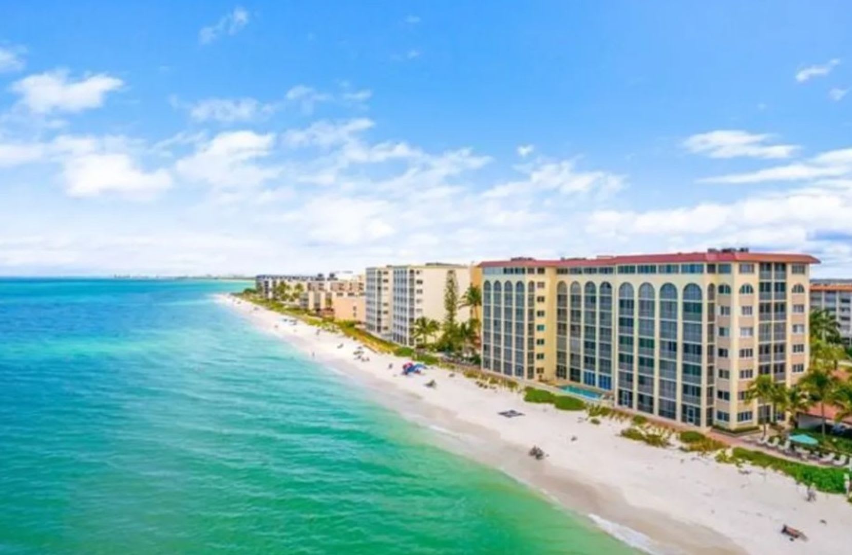 Stunning Beachfront 2 2 Penthouse Seasonal Unit Casa Bonita Grande Modern Luxury Bonita Springs – photo 2