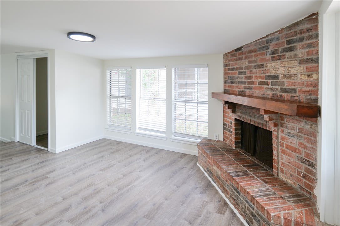 10822 Mayfield Drive – photo 3