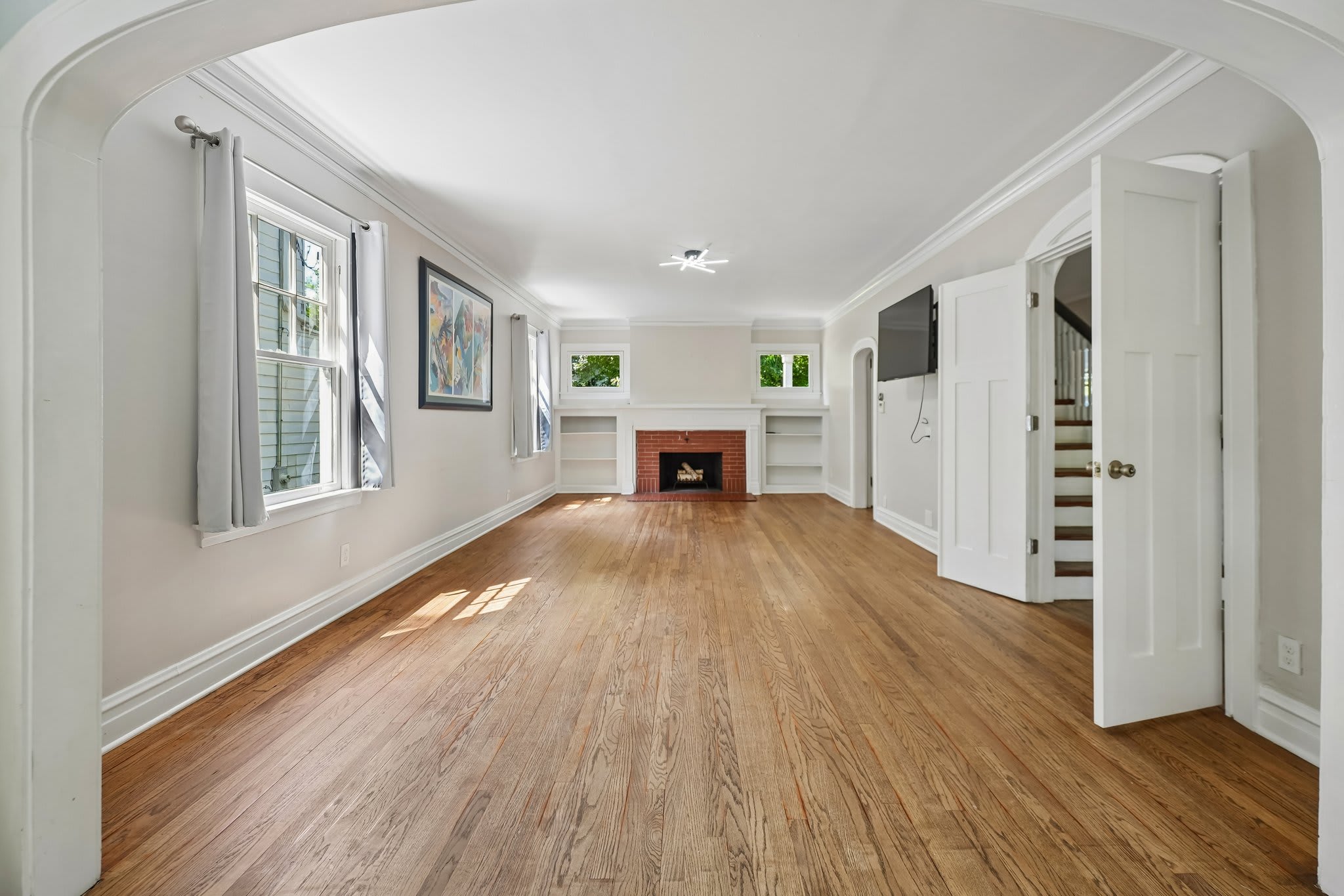 246 Maple Avenue – photo 2