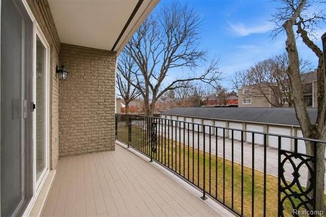 1115 N OLD WOODWARD AVE – photo 4