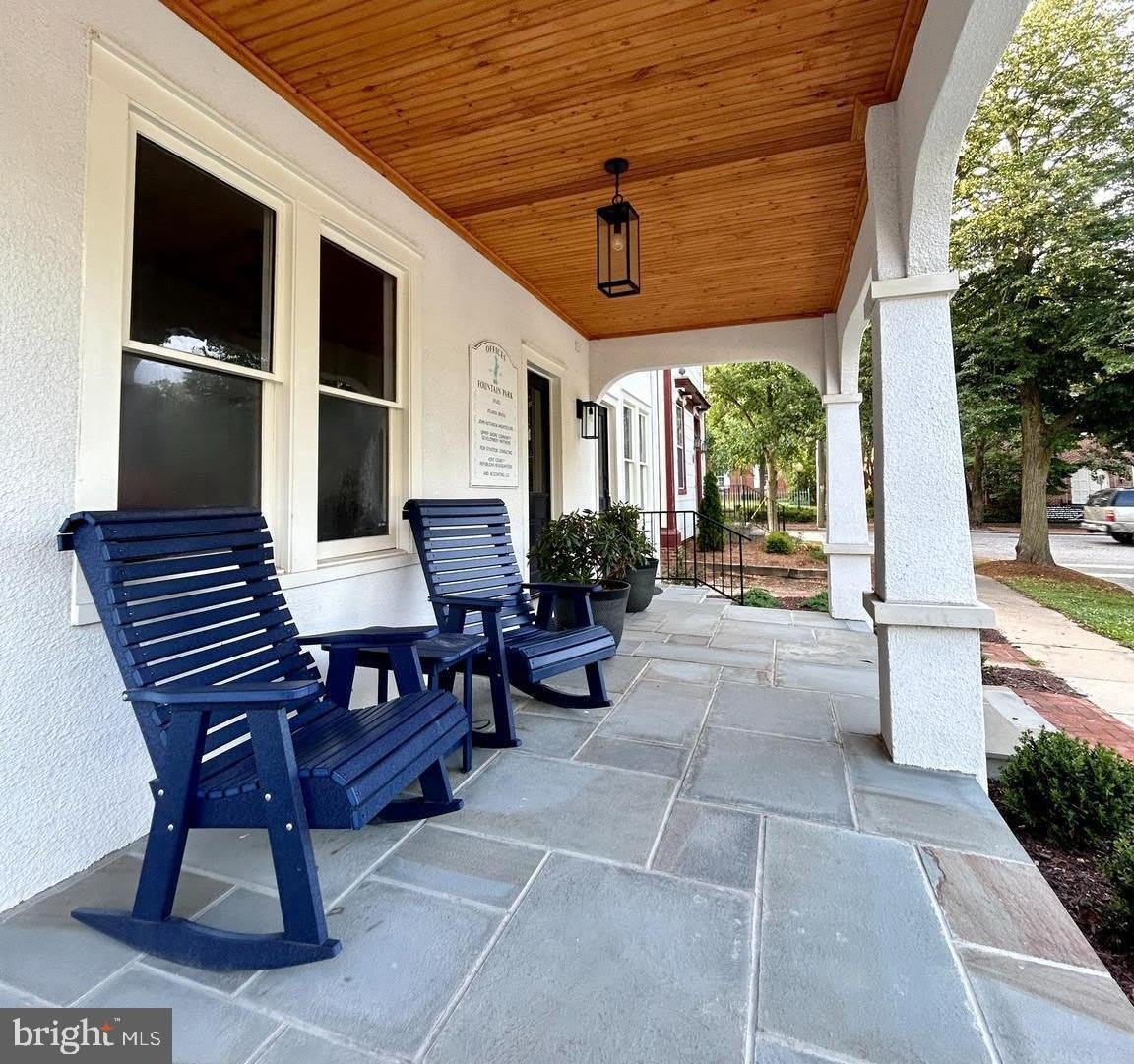 302 PARK Row – photo 2