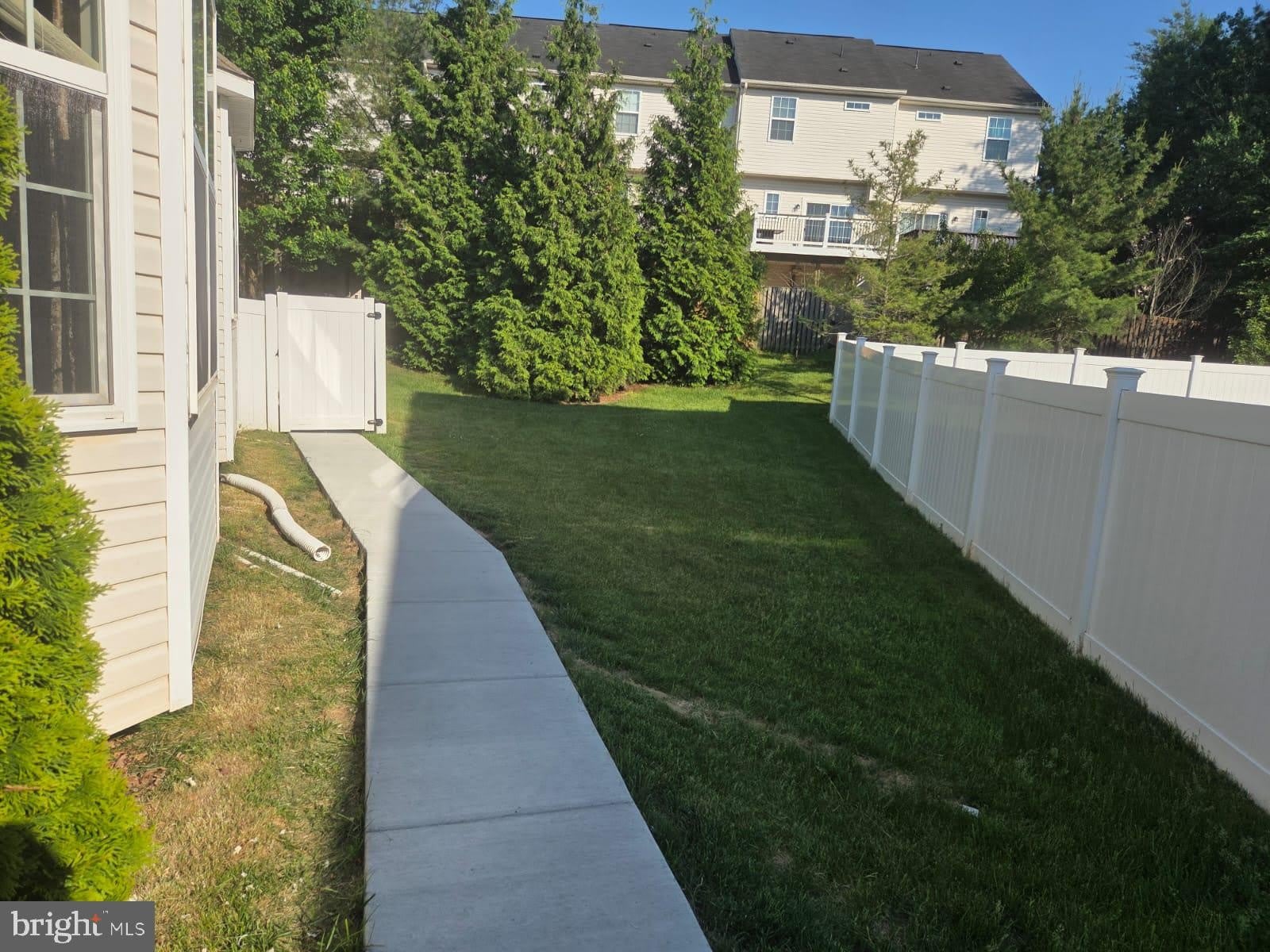 6952 HERITAGE Crossing – photo 3