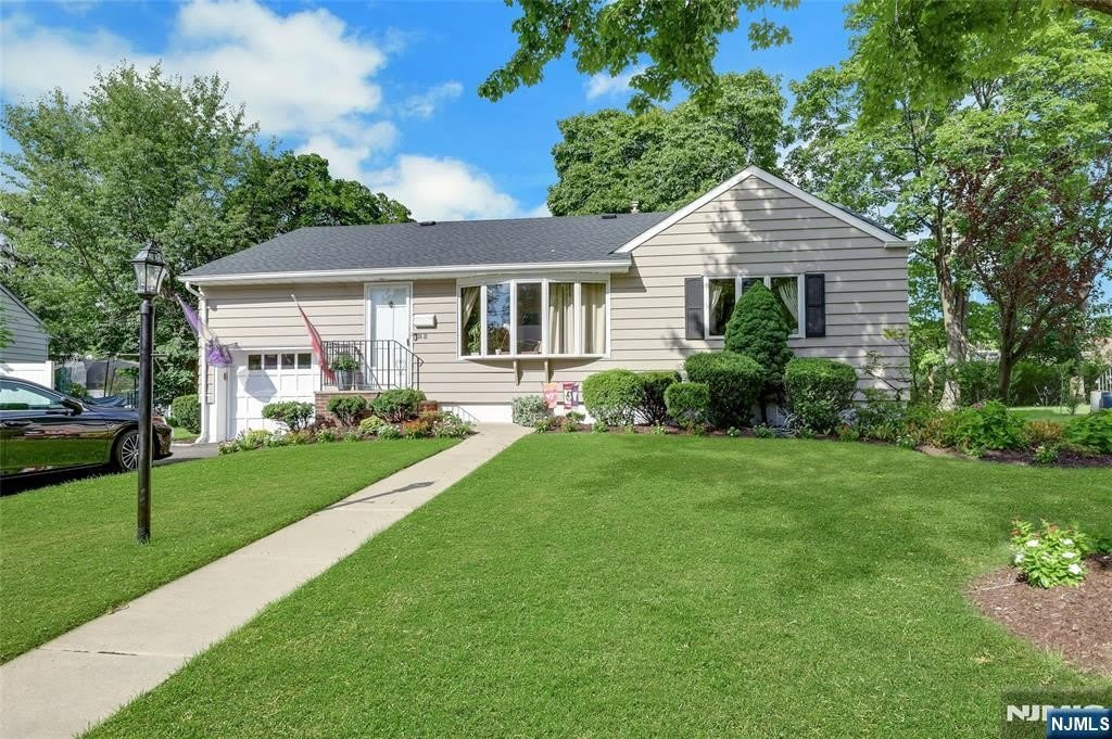 39 21 Knott Terrace – photo 2