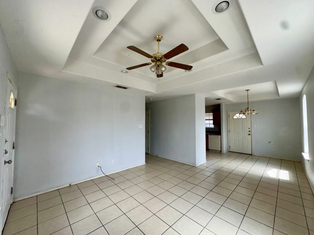 1107 S Palm Dr – photo 5