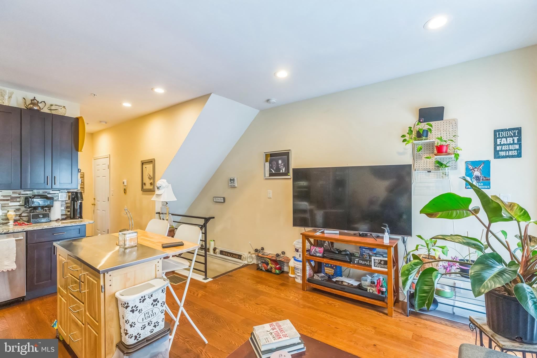 1614 CAMBRIDGE Street – photo 1