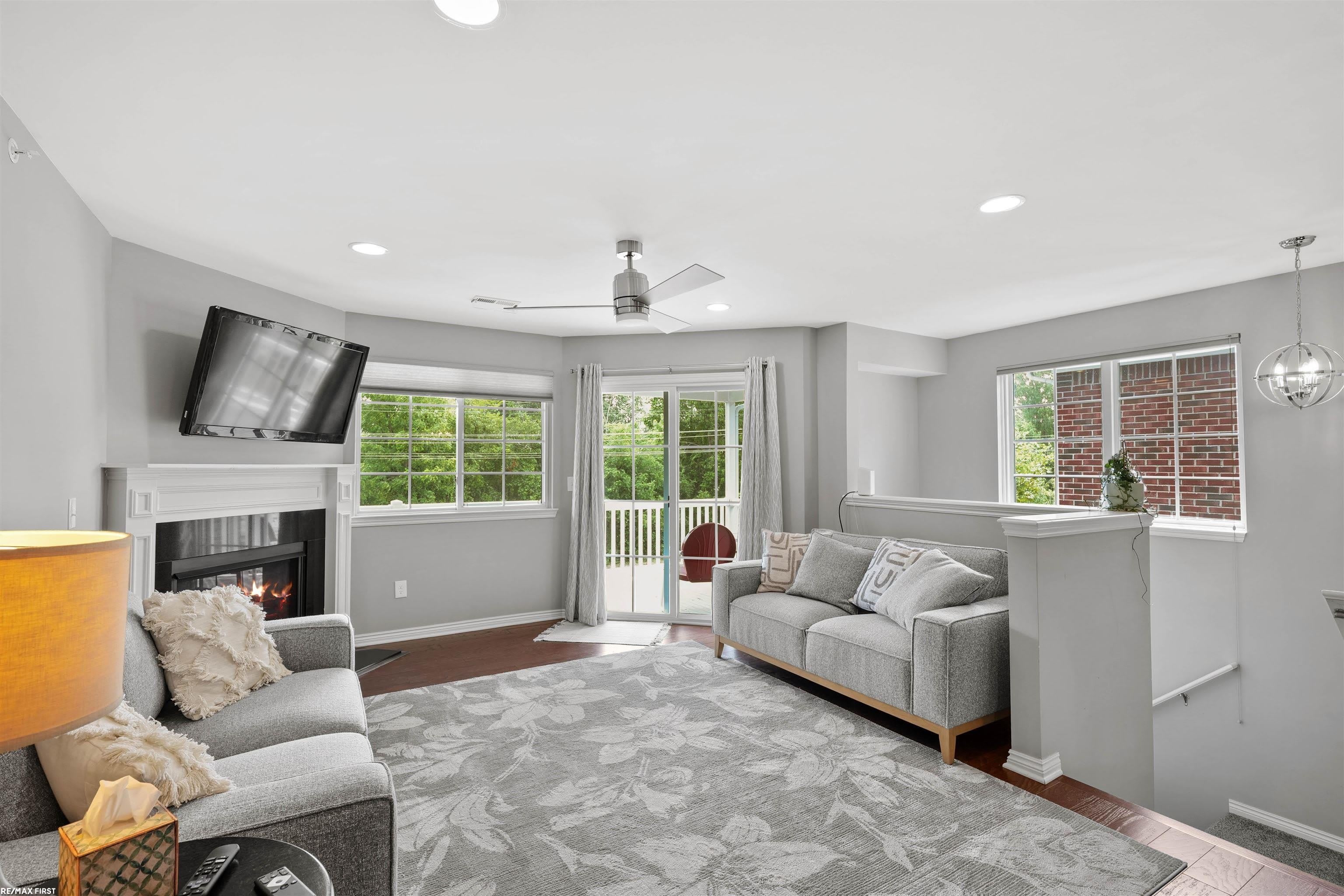 6986 Boulder Pointe Court – photo 2