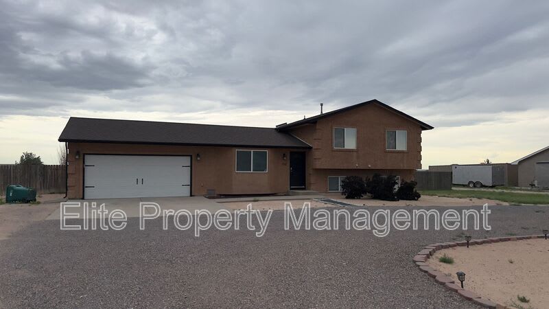 1150 S. Los Charros Dr. – photo 2