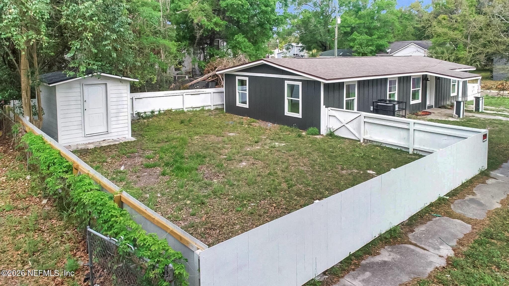 1422 STAFFORD Street – photo 5