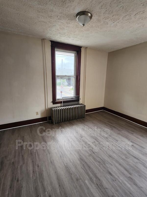 76 Ash Street – photo 4