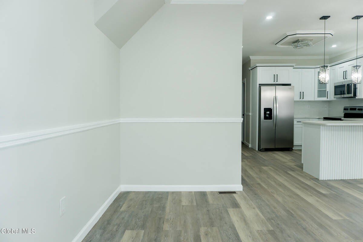 418 3rd Street – photo 4