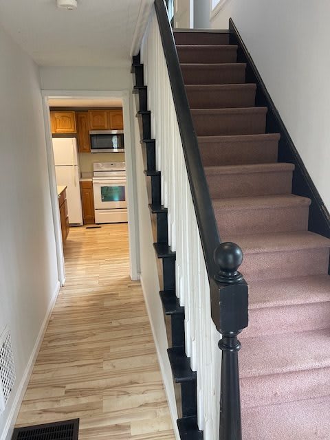306 1/2 W Linden St – photo 5