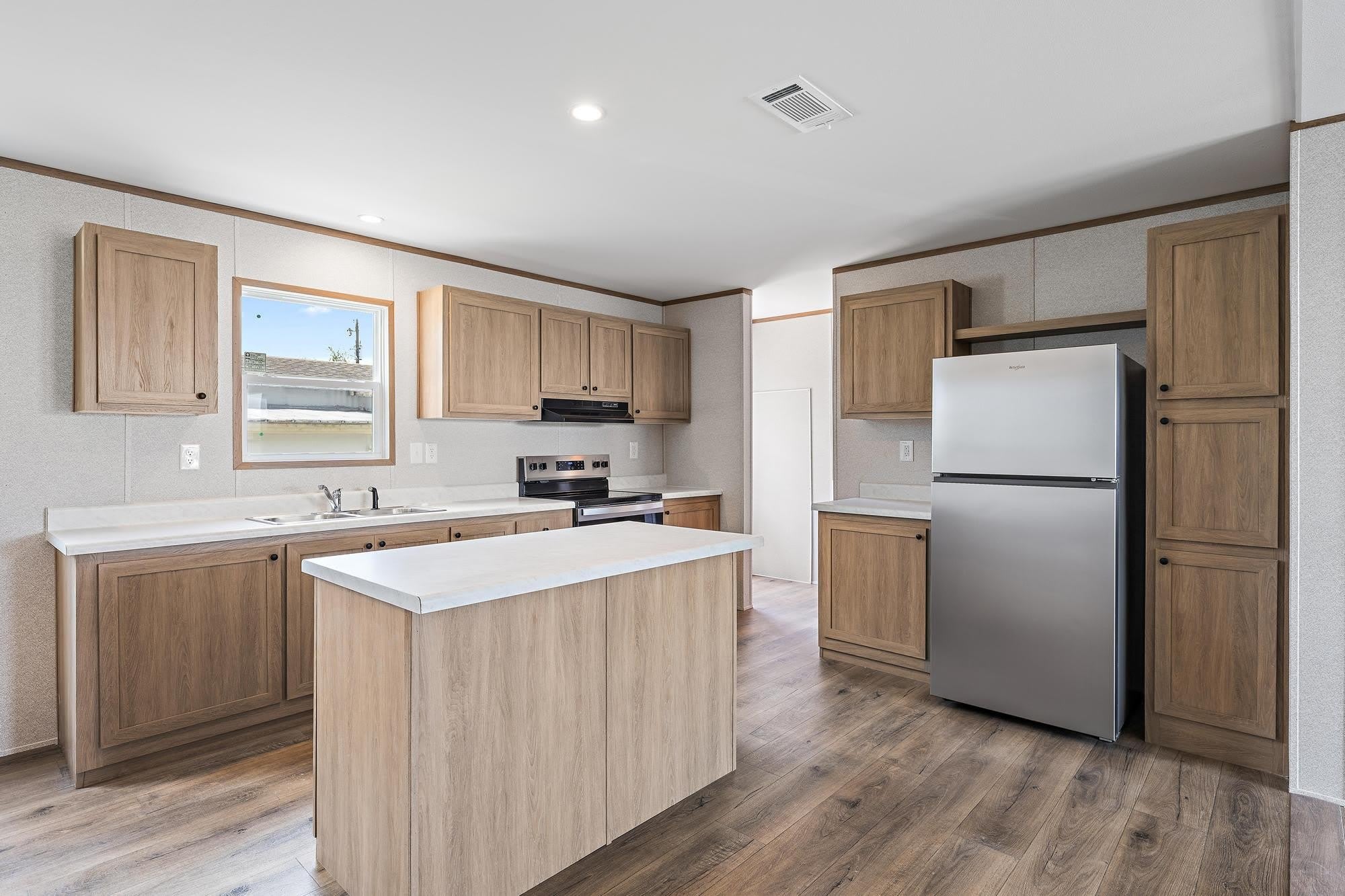 7480 SE EAGLE Avenue – photo 5