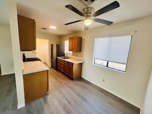 826 East Waverly Street – photo 4