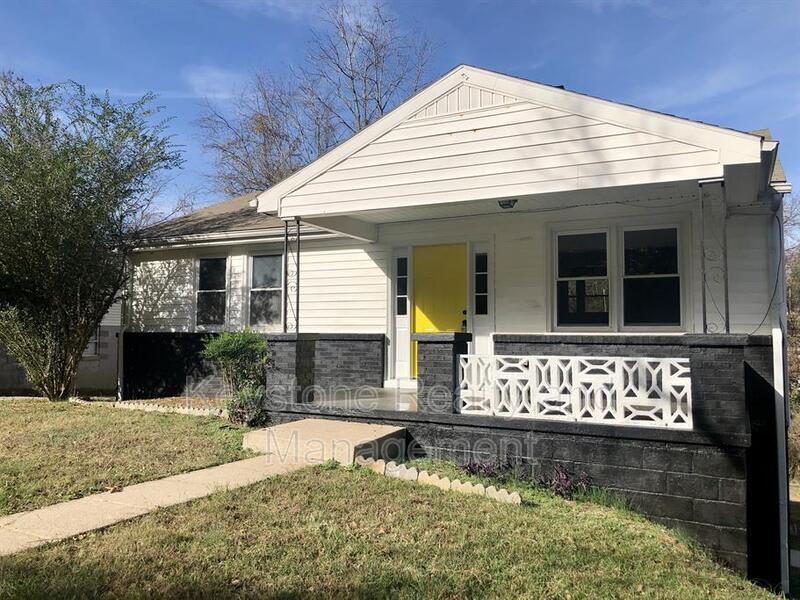 18 Edgehill Drive – photo 1