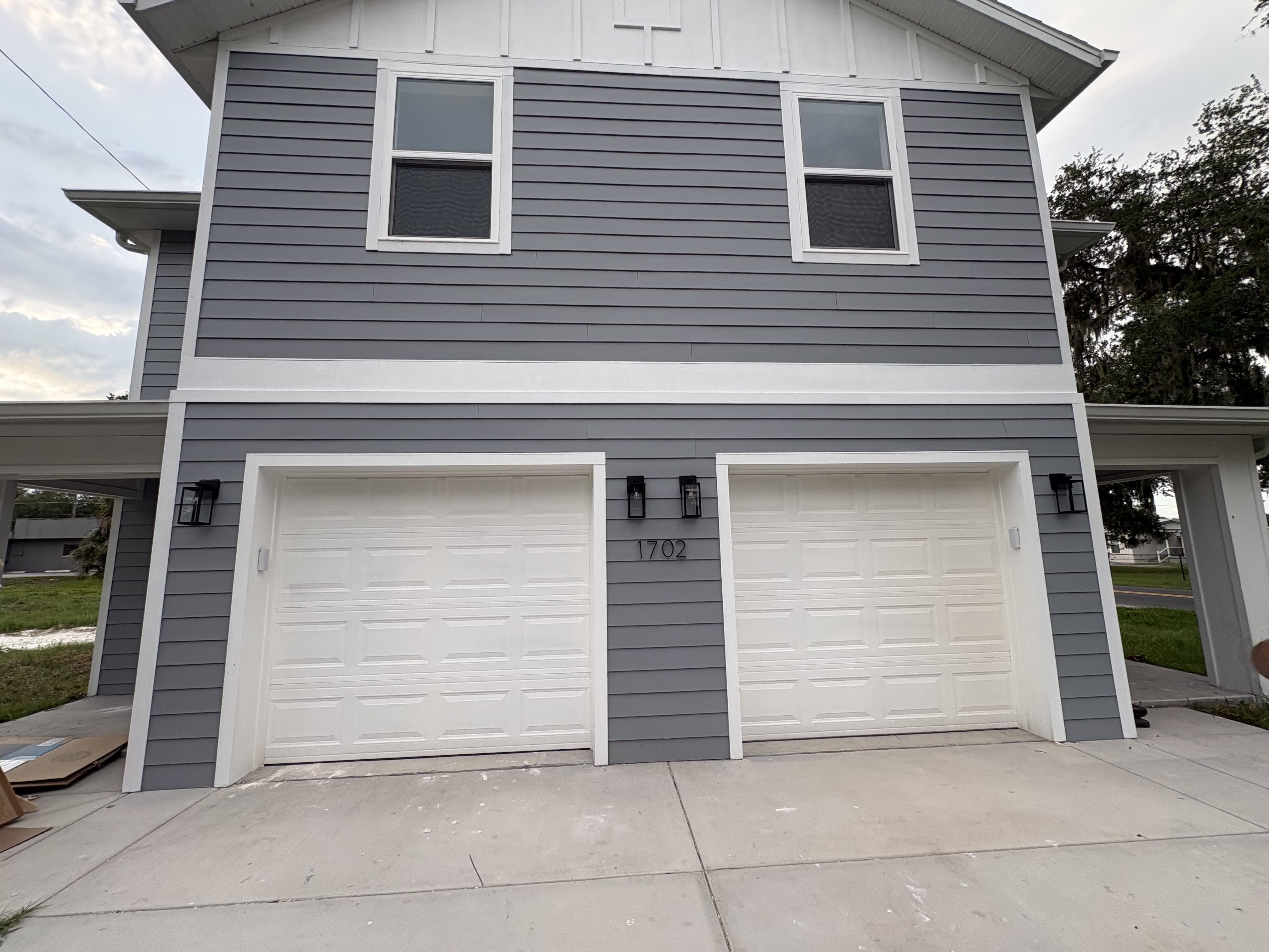 1702 West Granfield Avenue – photo 1