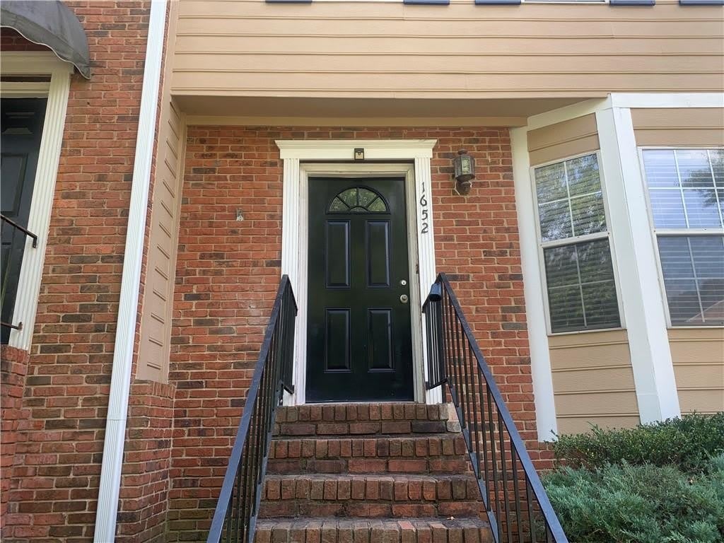1652 Grist Mill Drive – photo 3