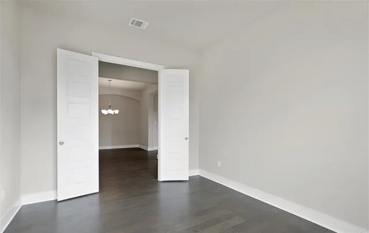 7606 Foss Alley – photo 4