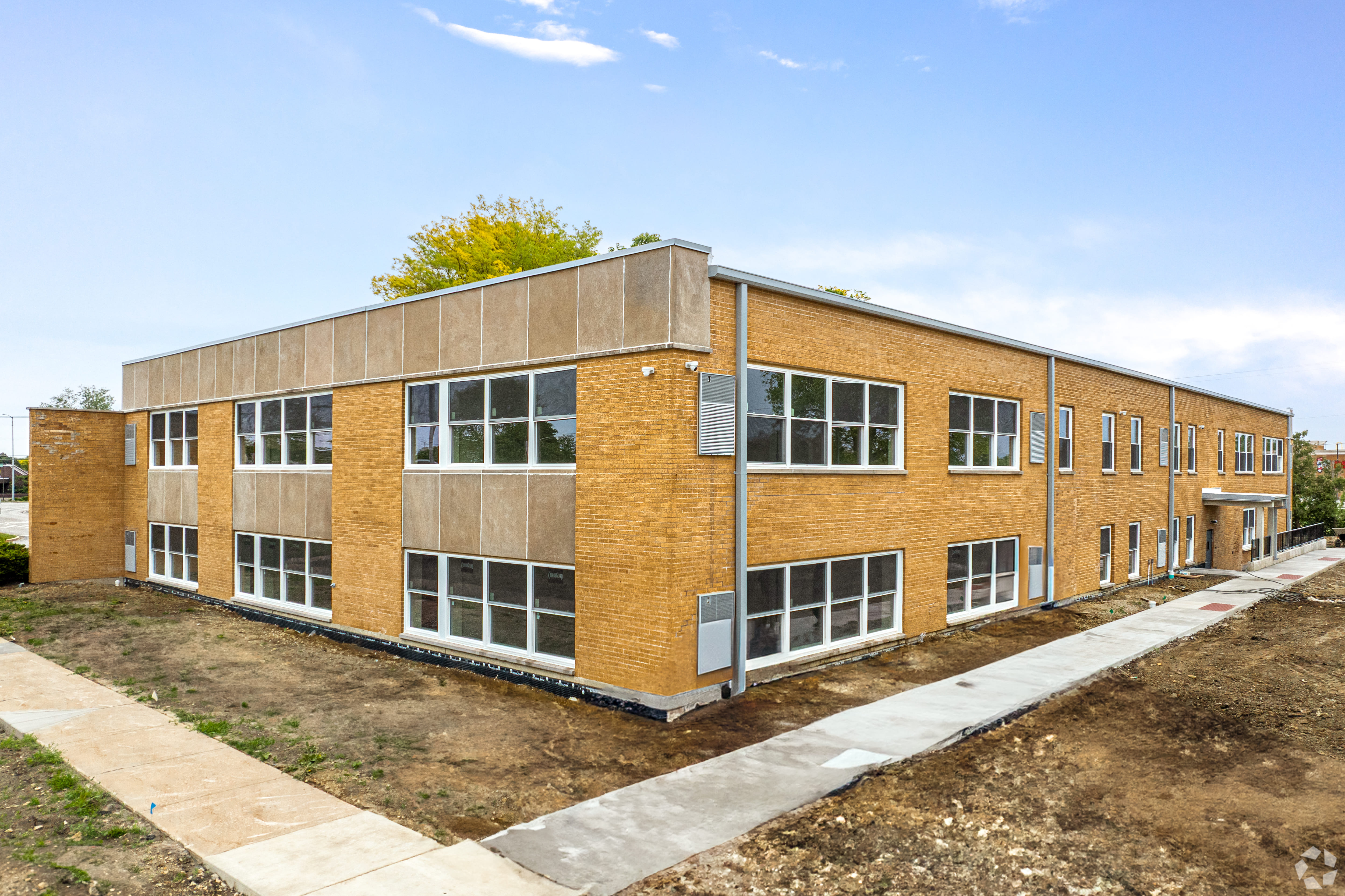 400 S Main Pl – photo 2