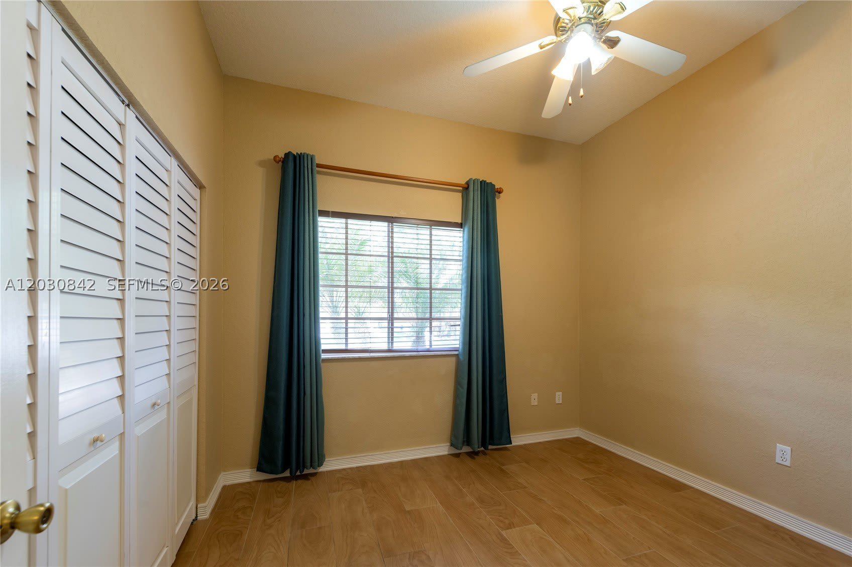 3073 SW 140th Ave – photo 5