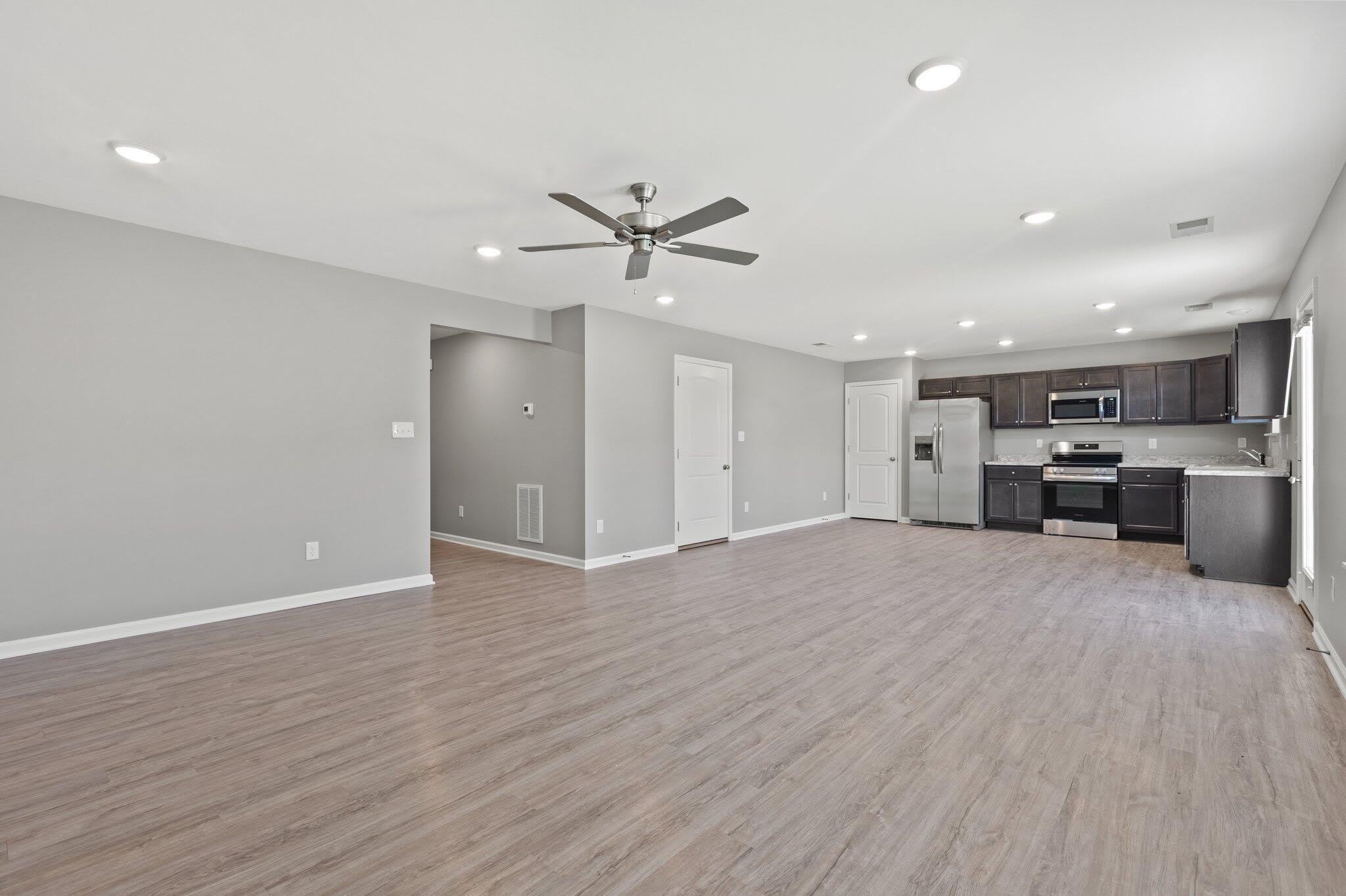 8084 Driftwood Loop – photo 4