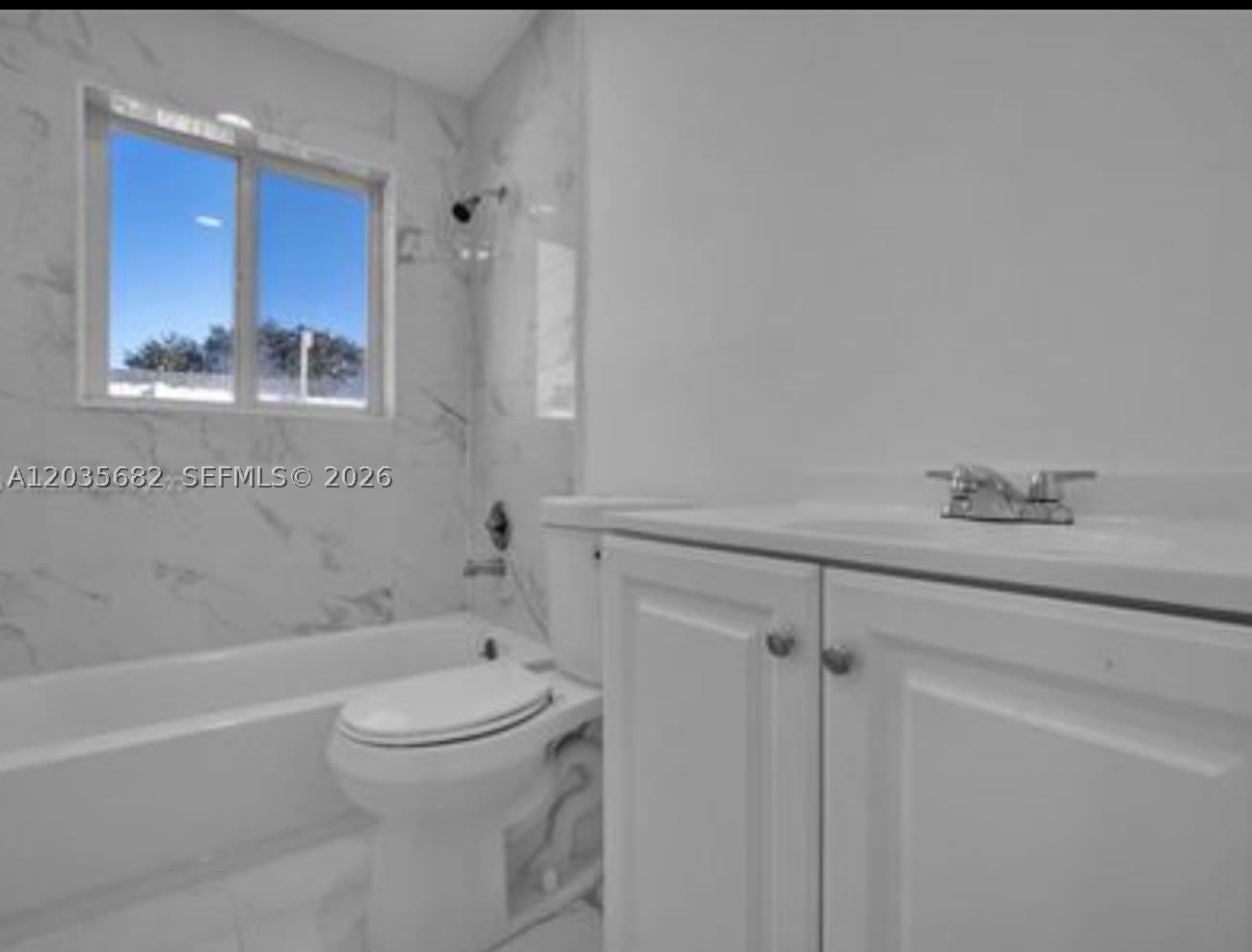 3811 Nw 6Th Pl – photo 5