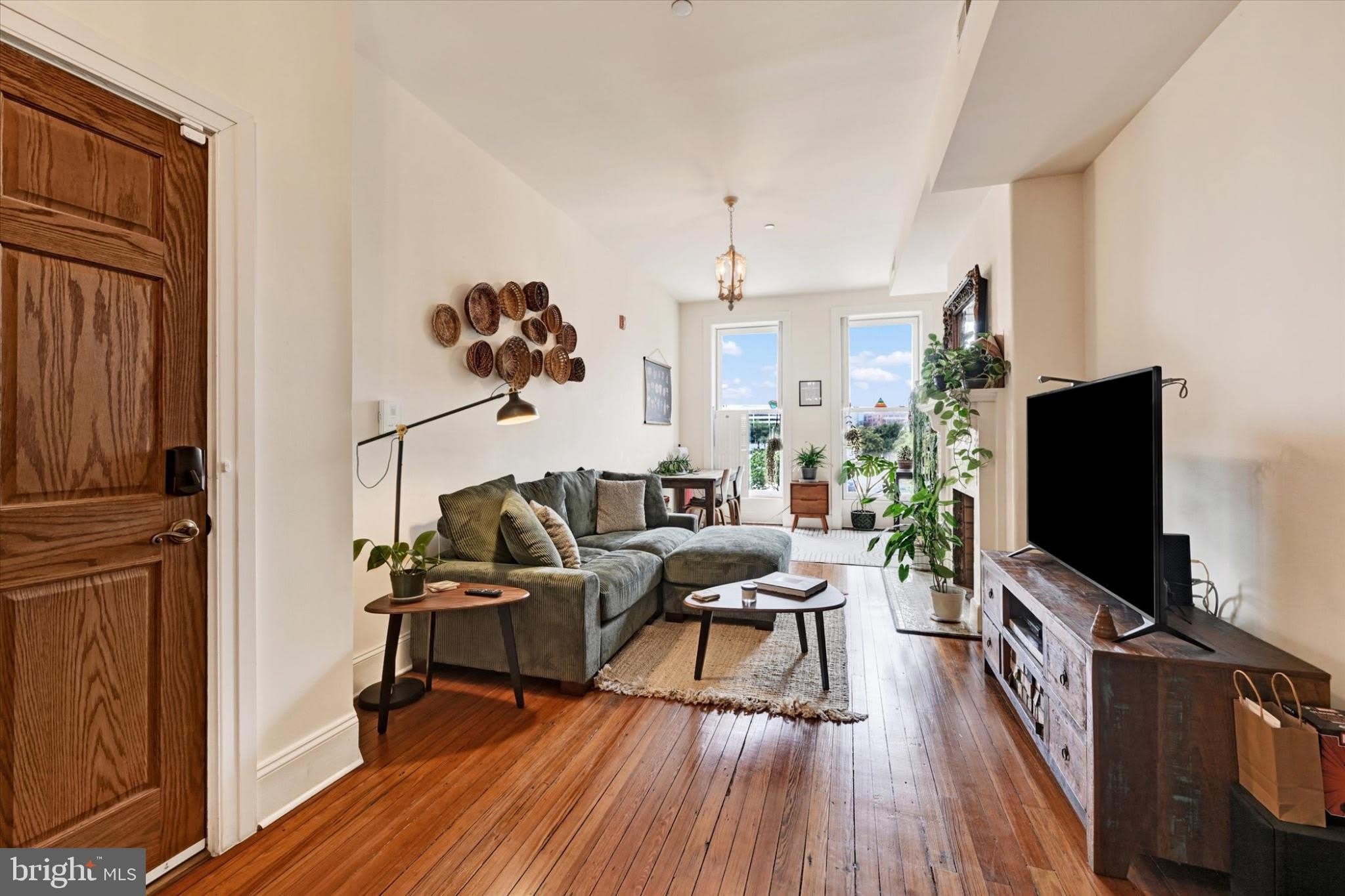 1625 Saint Paul Street – photo 4
