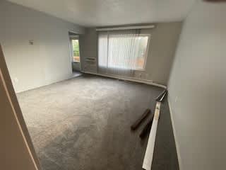 4218 Packard Street – photo 3