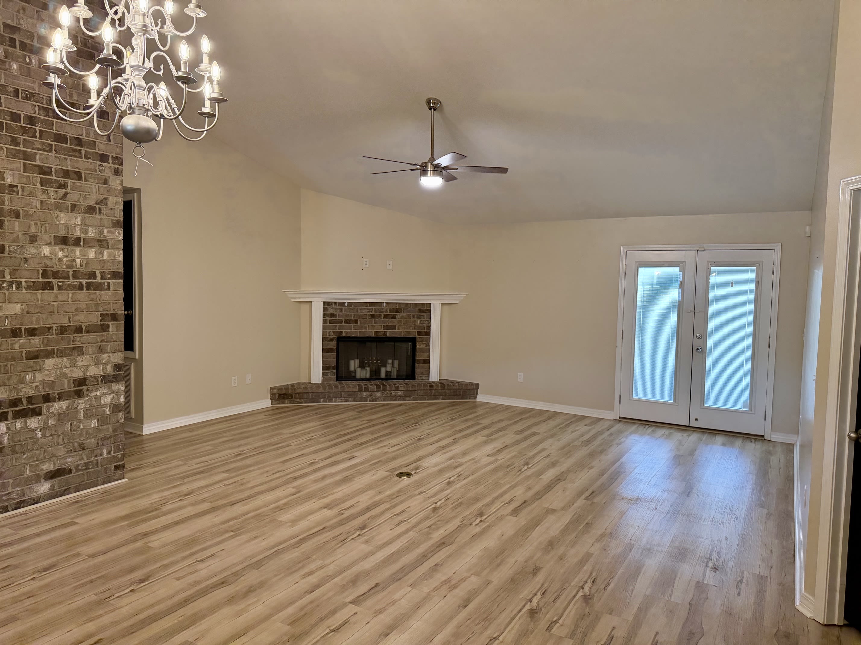 500 Baywood Court – photo 5