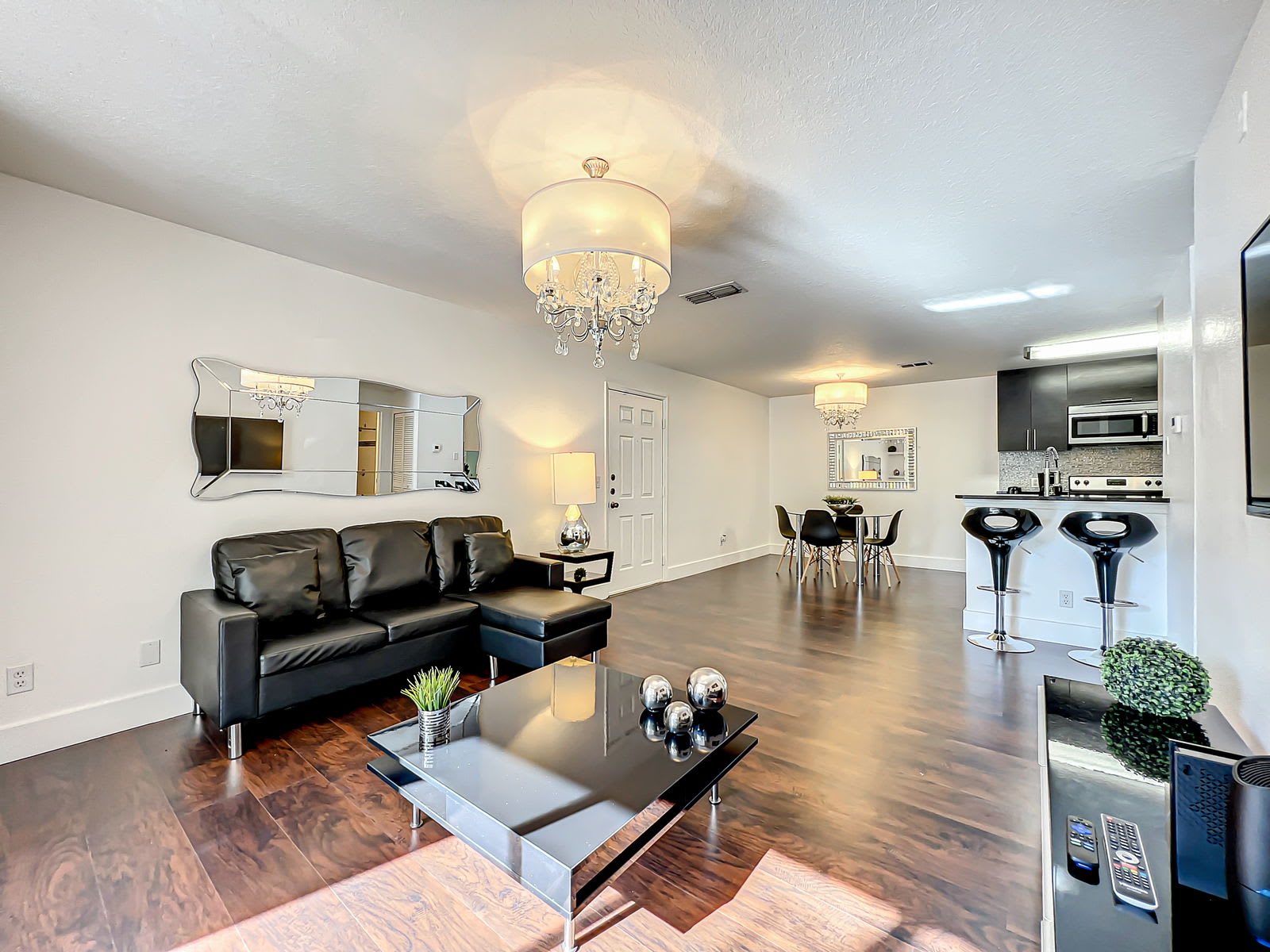 7630 Pissarro Drive – photo 2