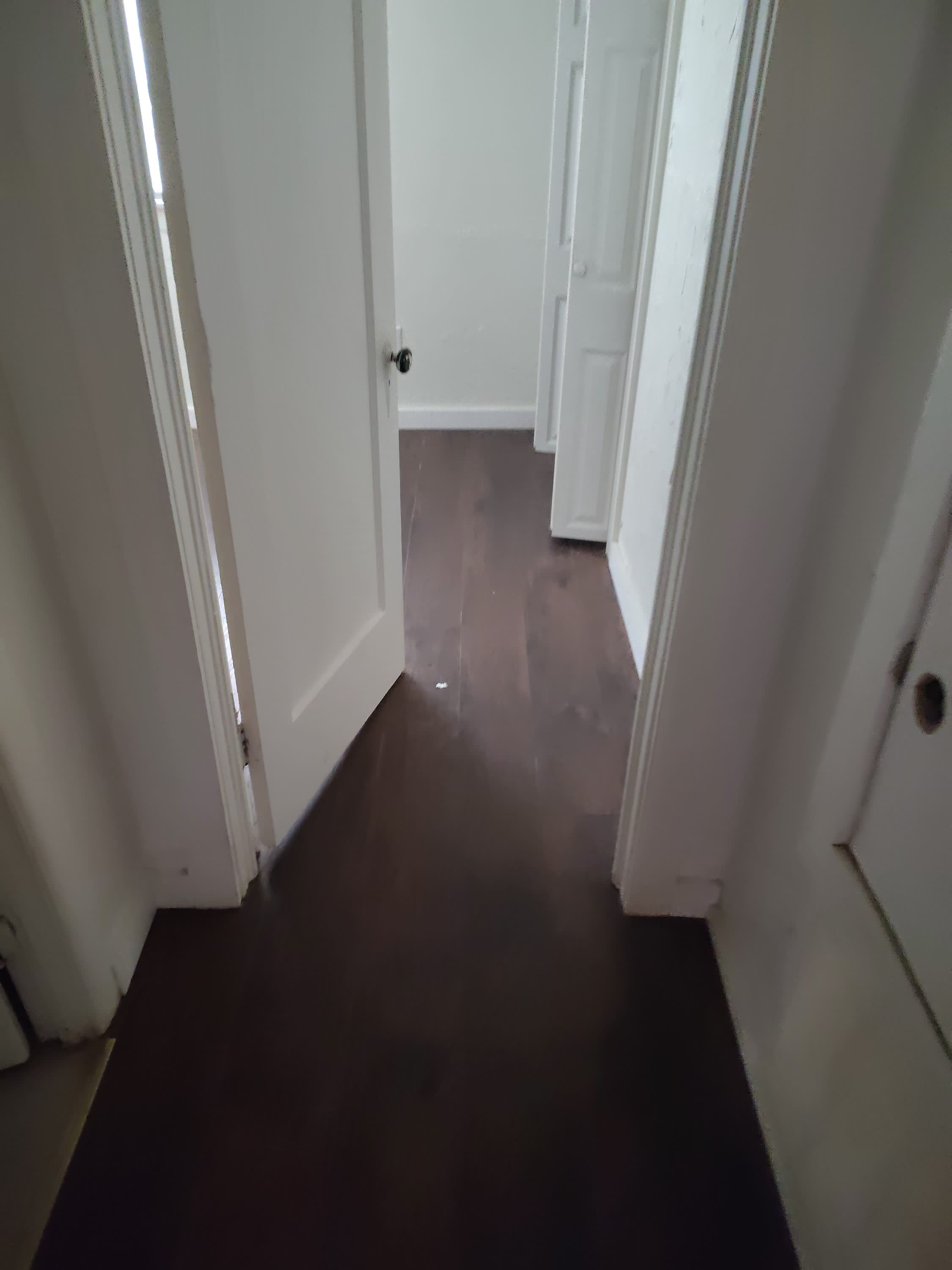 607 W. Apache St. – photo 3