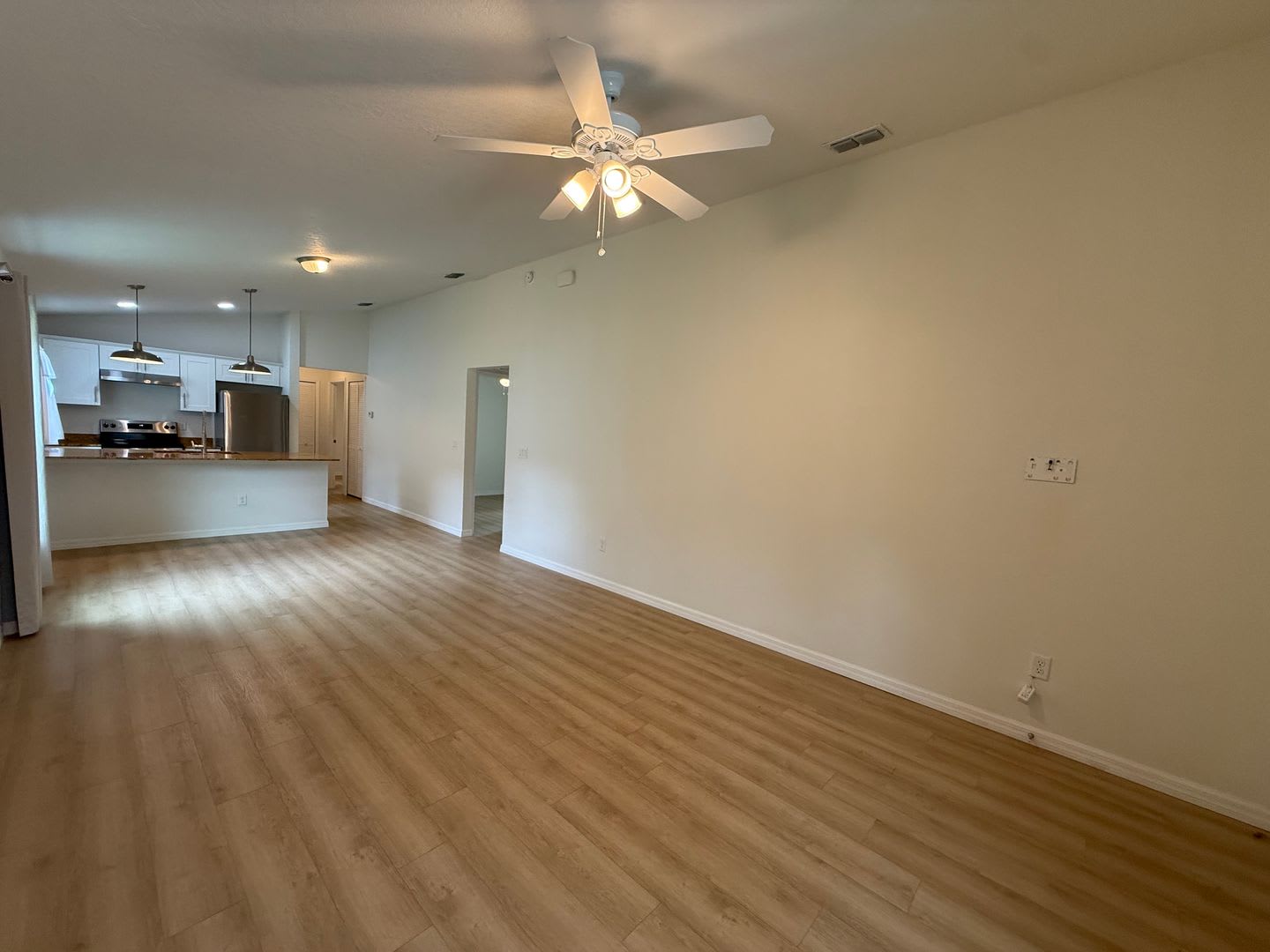 Modern Open Concept Home Near I 75 Downtown Ocala – photo 4