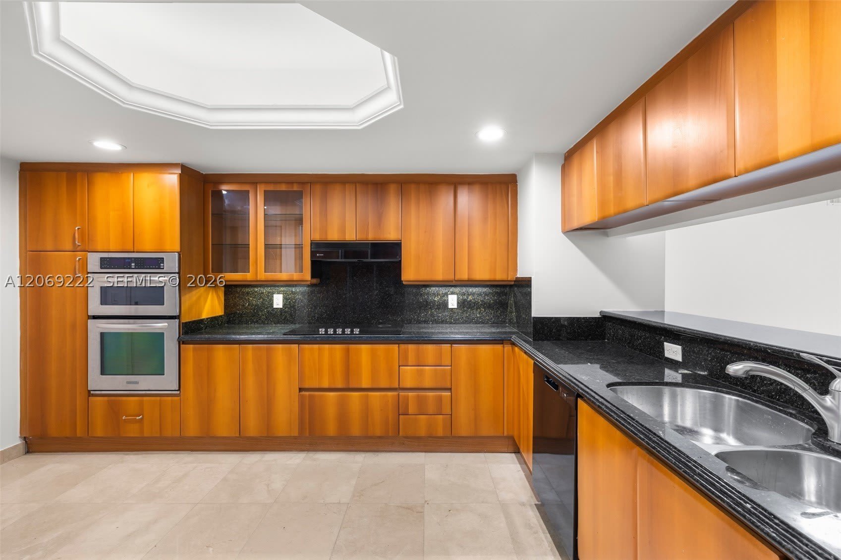 9559 Collins Ave – photo 5