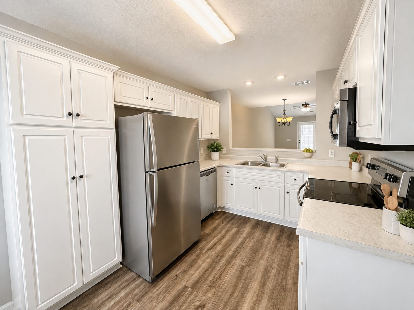 547 Deerchase Court – photo 2