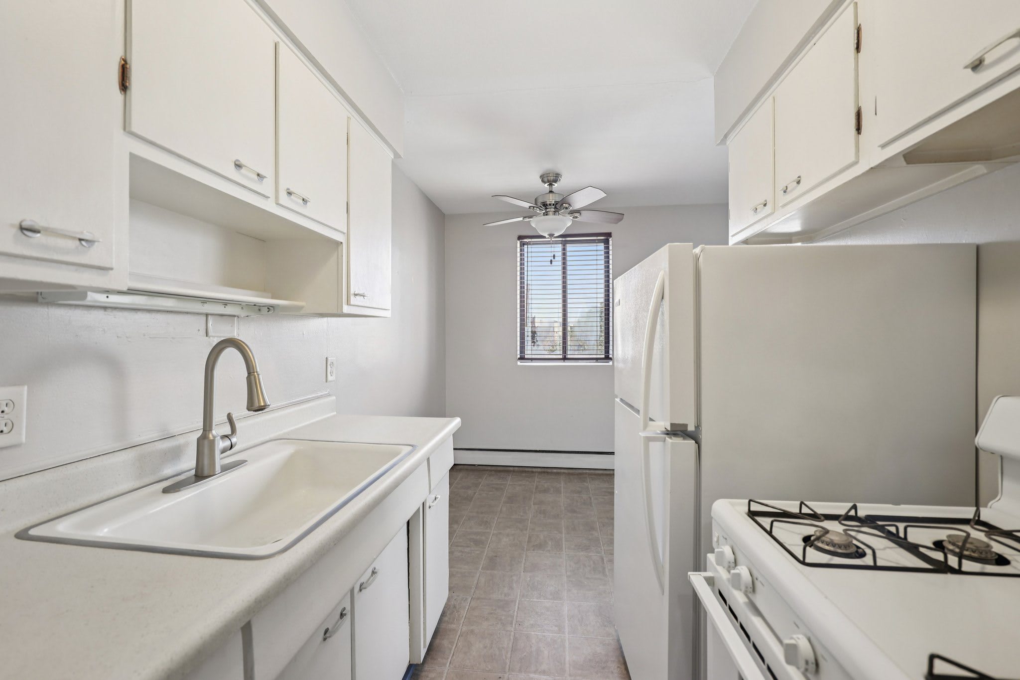 214 Place Apartments – photo 3