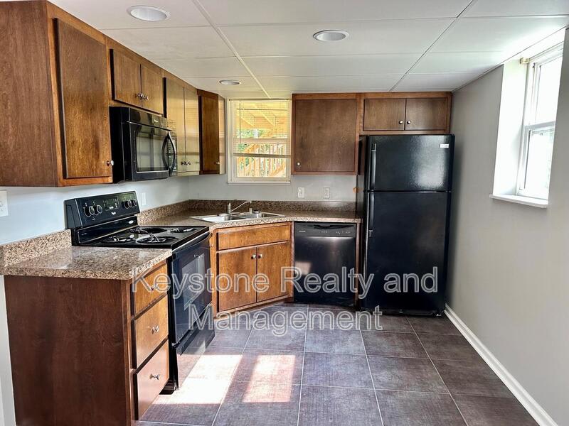 18 Edgehill Drive – photo 3