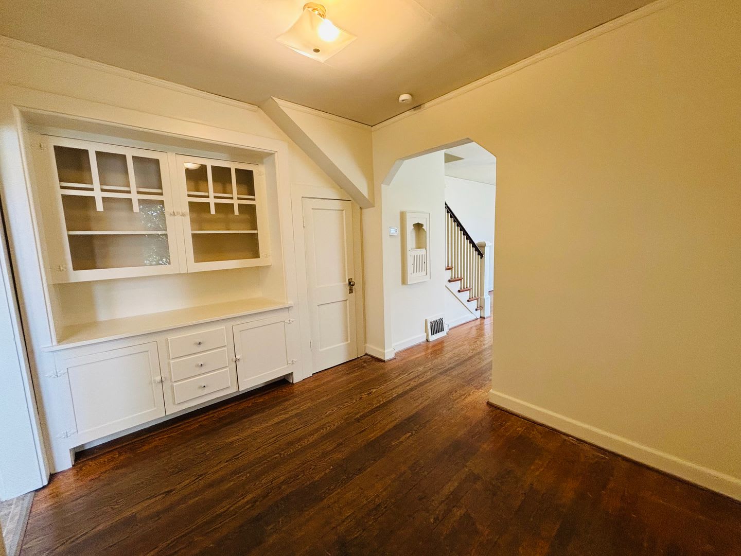 2 Bedroom 1 Bath Duplex – photo 5