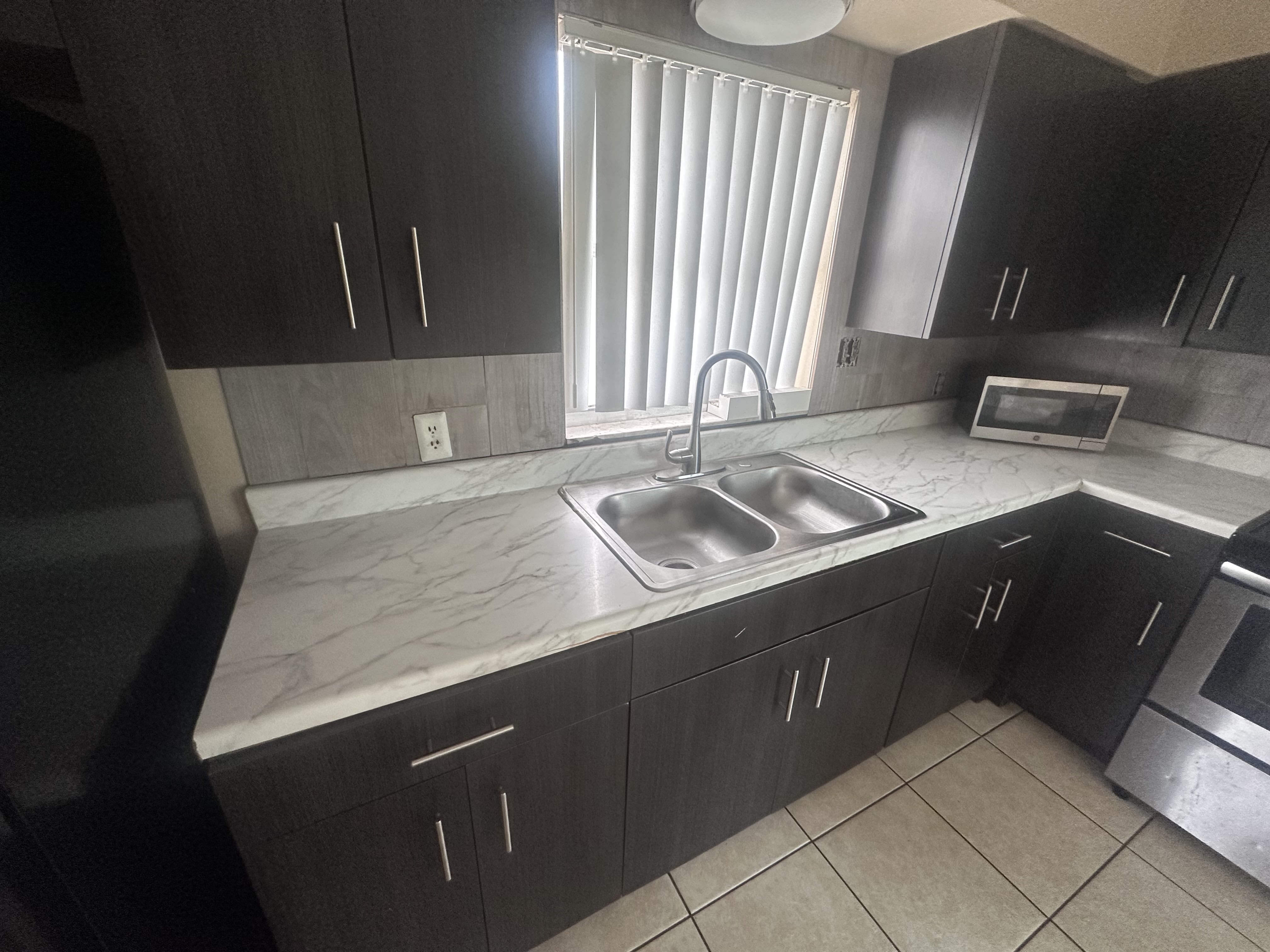 626 Royalty Court – photo 1