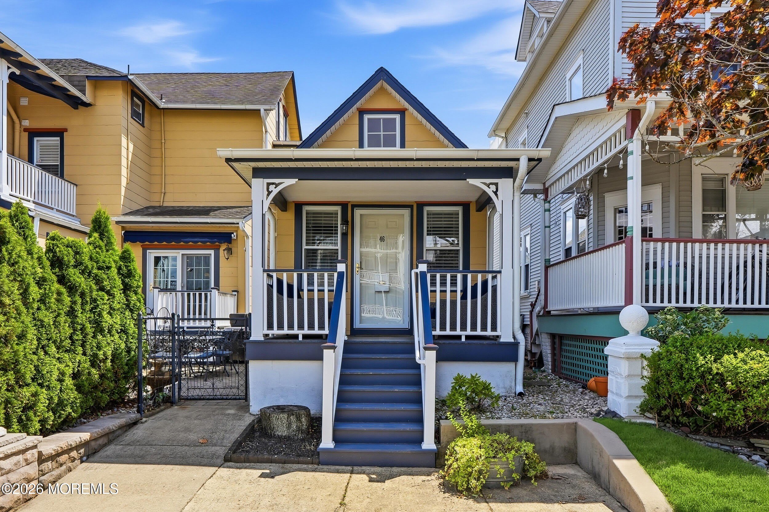 46 Broadway Avenue – photo 1