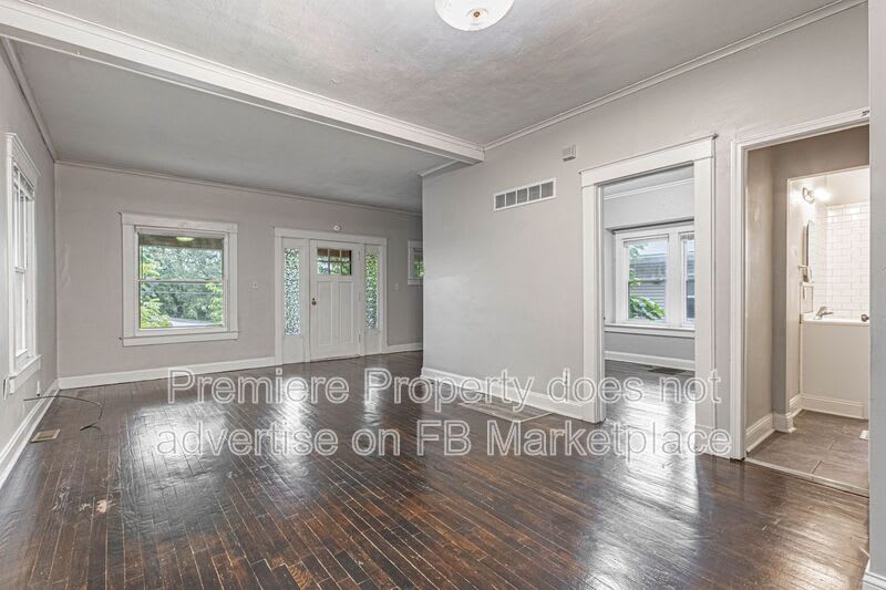 573 S Crescent Ave – photo 4