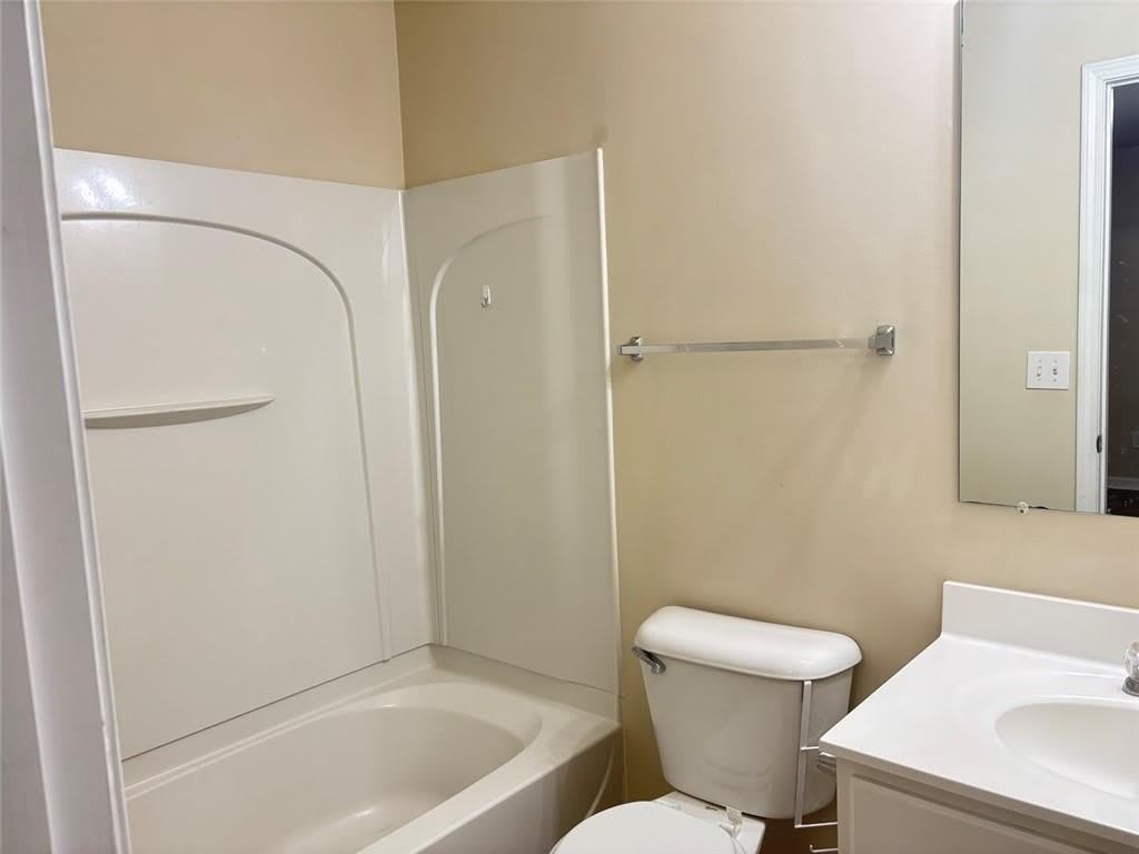 2215 Landing Walk Drive – photo 4