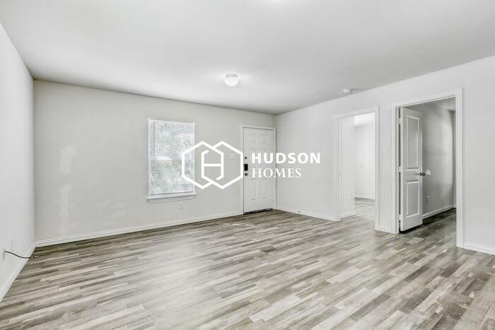 2525 North Tenneha Avenue – photo 4