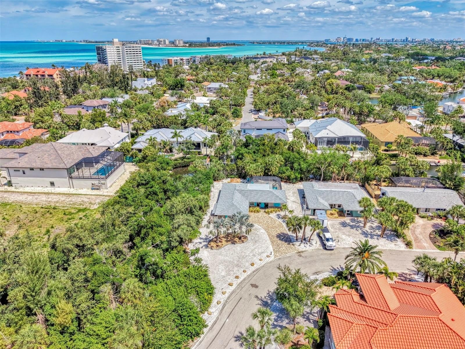 307 Avenida De Paradisio – photo 3