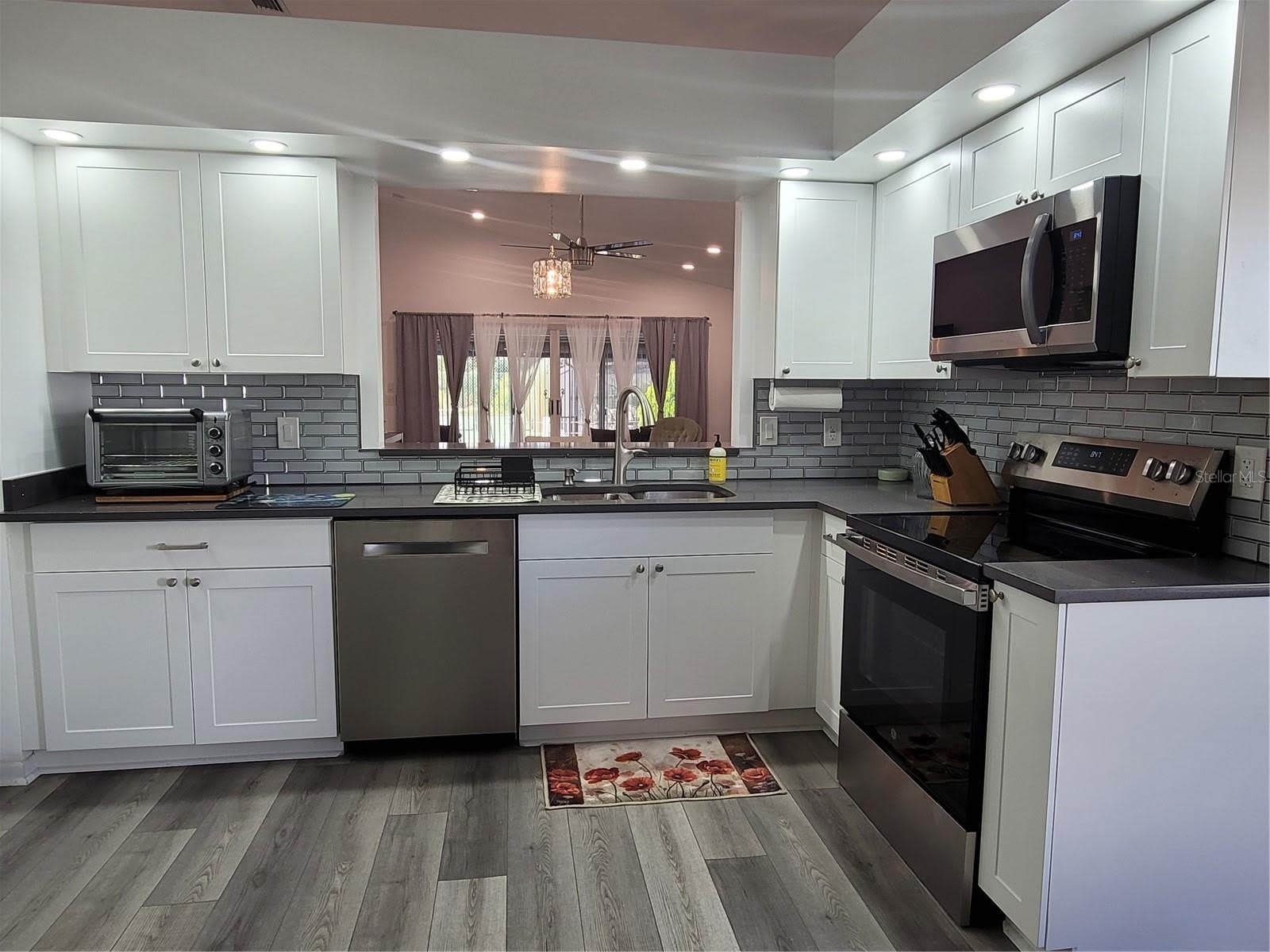 14277 PALM Terrace – photo 5