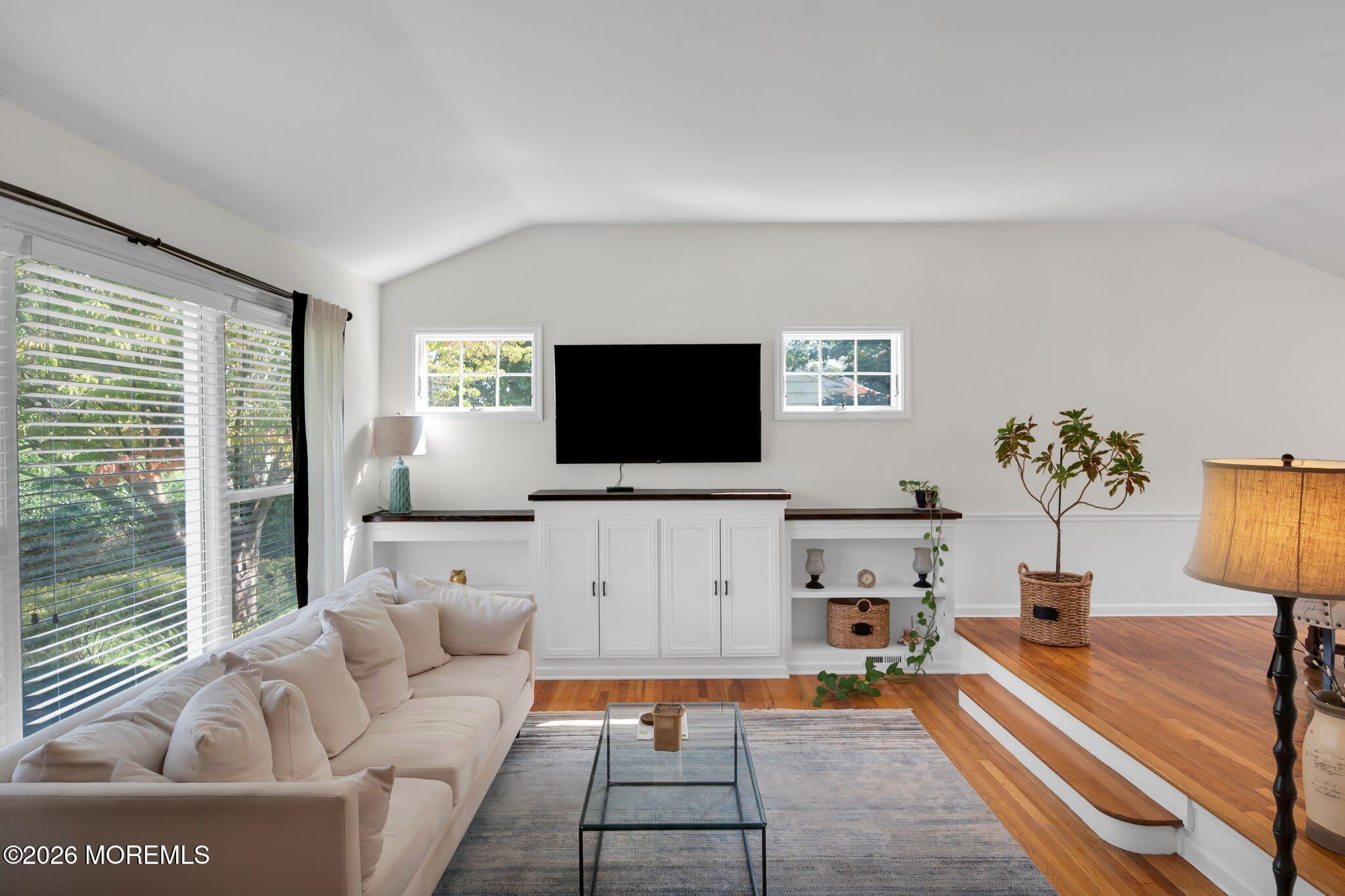 55 S Lake Drive – photo 3
