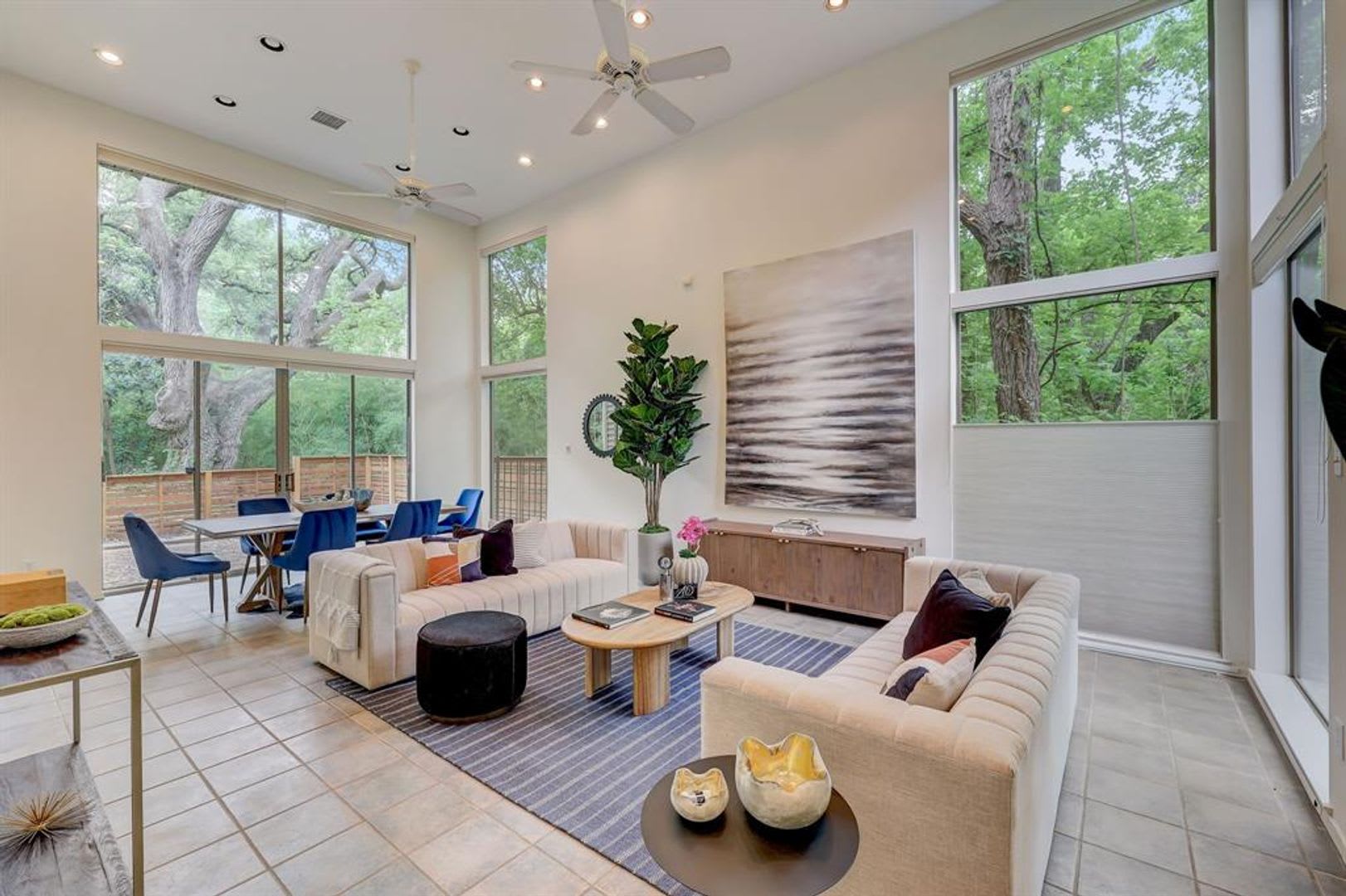 805 Leonard St!!! – photo 2